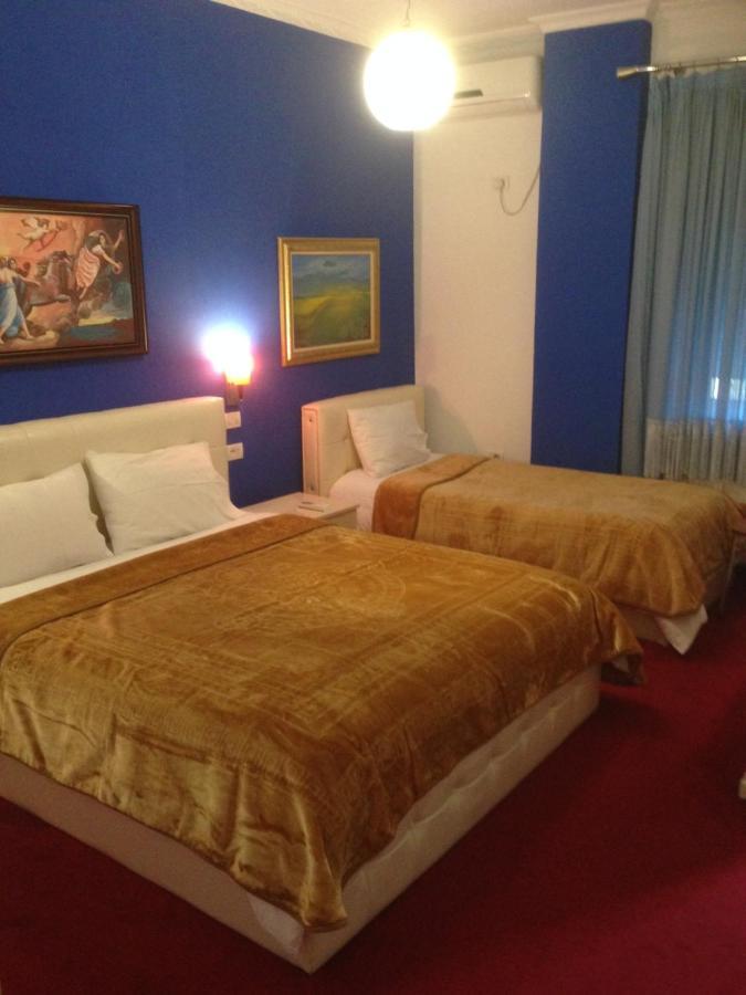 Hotel Bujtina Bicolli Korce Luaran gambar
